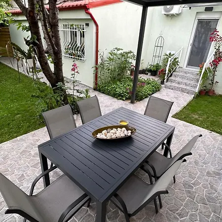 Garden House Φλογητά