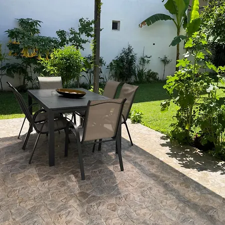 Garden House Διαμέρισμα *