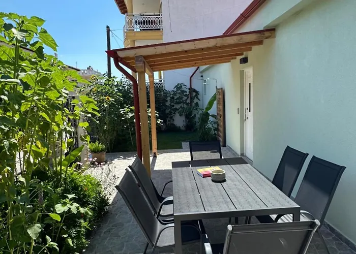 Garden House Flogita